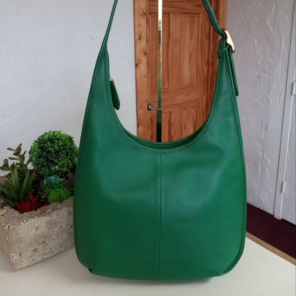 Coach: The Coach Originals Ergo Shoulder Bag 33, Green - Picture 6 of 16